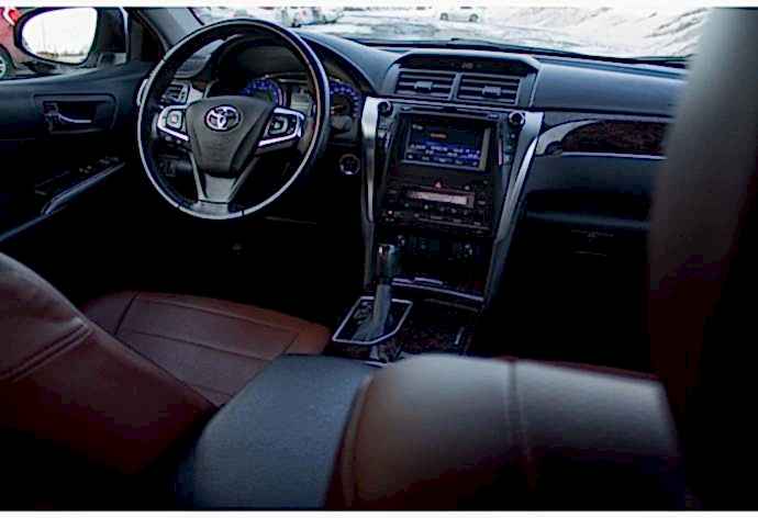 Toyota Camry (55) салон
