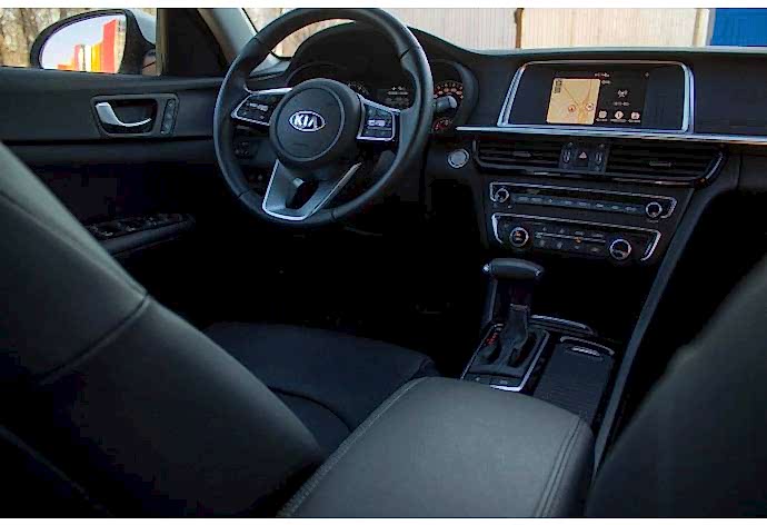 KIA Optima салон