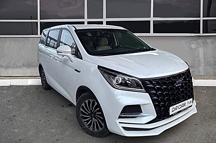 Аренда Changan Cosmos Minivan