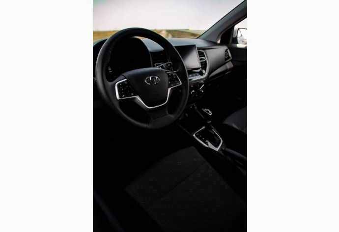 Hyundai Solaris салон