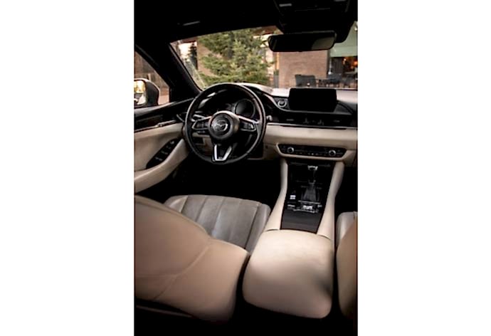Mazda 6 салон