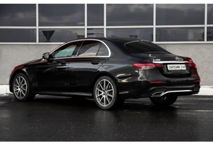Прокат Мерседес E200 AMG