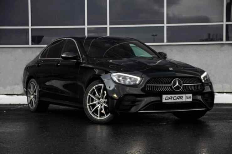 Аренда Мерседес E200 AMG
